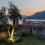 Villa Lumina - Secluded Garden Retreat - View