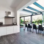 Lumina - Secluded Garden Retreat - View *