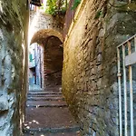 Lumina - Secluded Garden Retreat - View Villa Torno